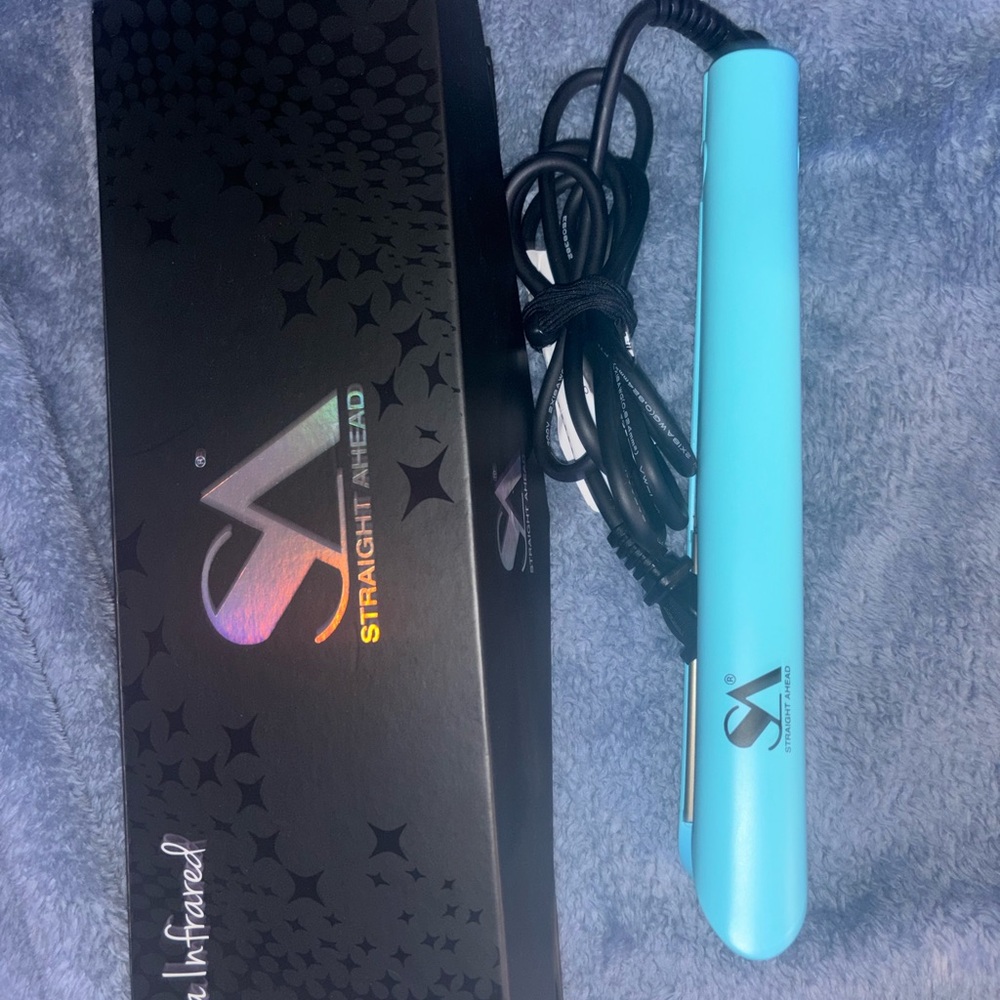 Straightener - Picture 3 of 3